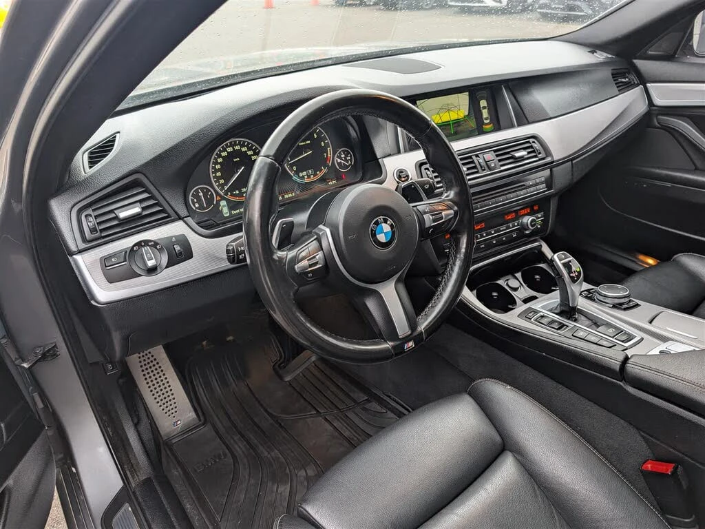 BMW 528 * АВТО КРЕДИТ* ЦЕНА ДО БГ * СЕРВИЗНА ИСТОРИЯ *  - изображение 10