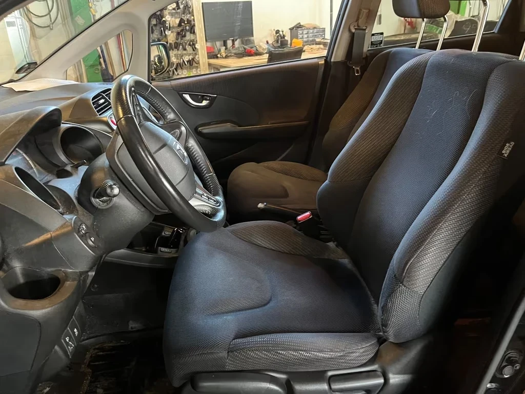 Honda Jazz 1.4 benzin Comfort 99кс - изображение 10