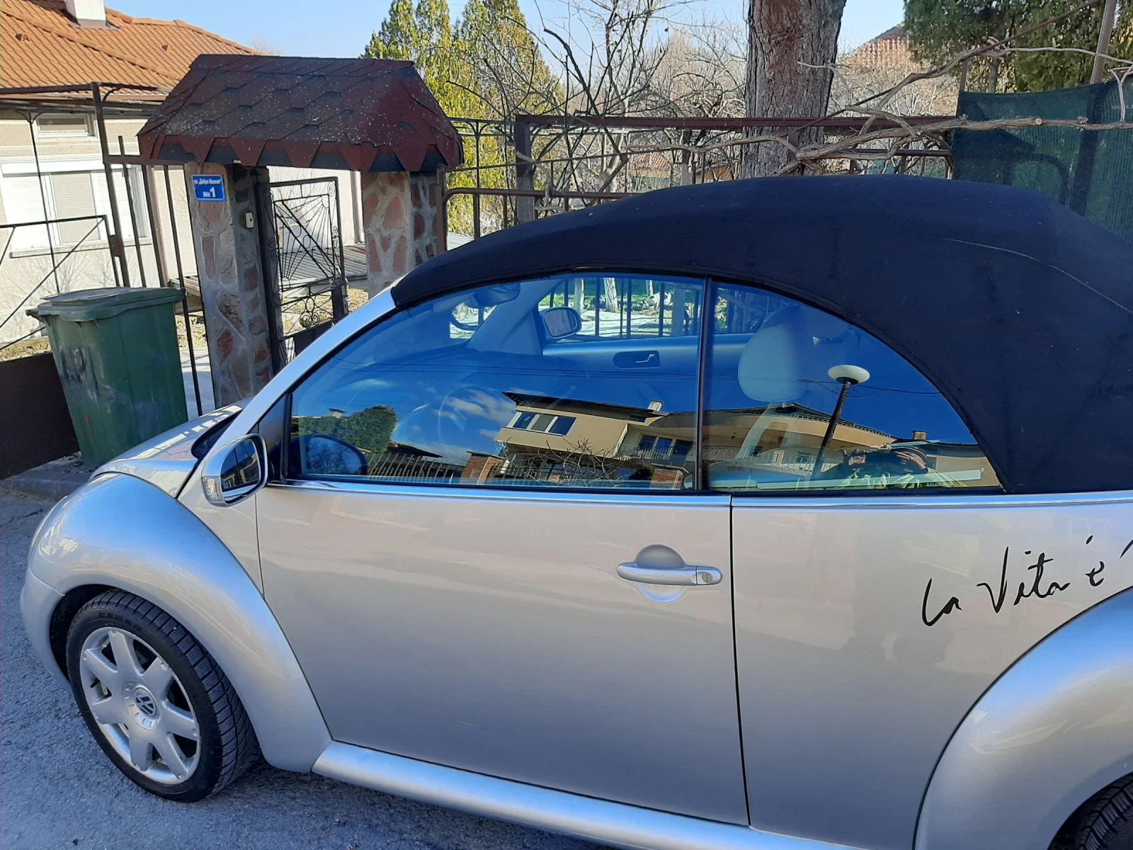 VW New beetle, снимка 10 - Автомобили и джипове - 53750157