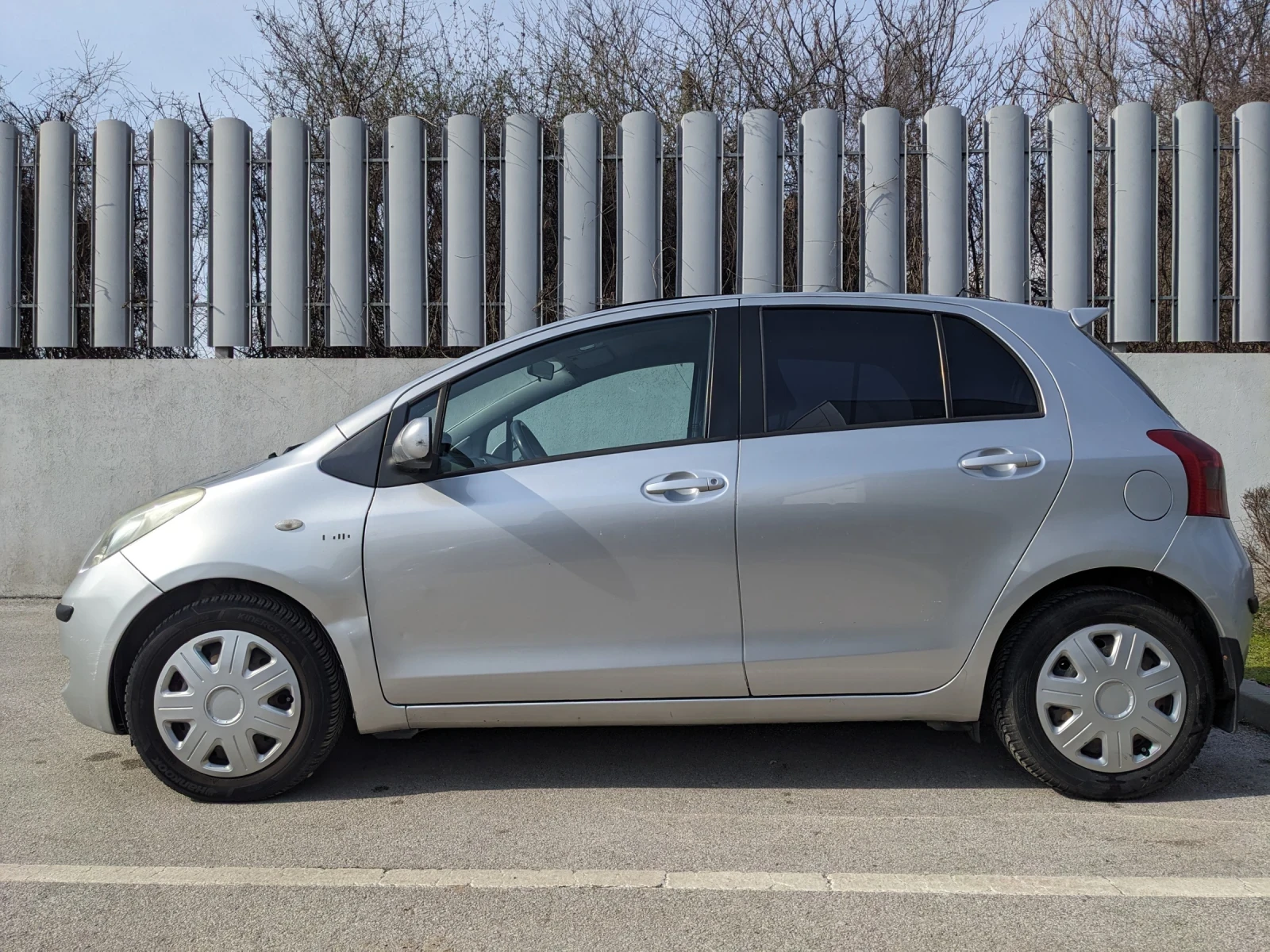 Toyota Yaris 1.4D Автоматик, снимка 2 - Автомобили и джипове - 53755985