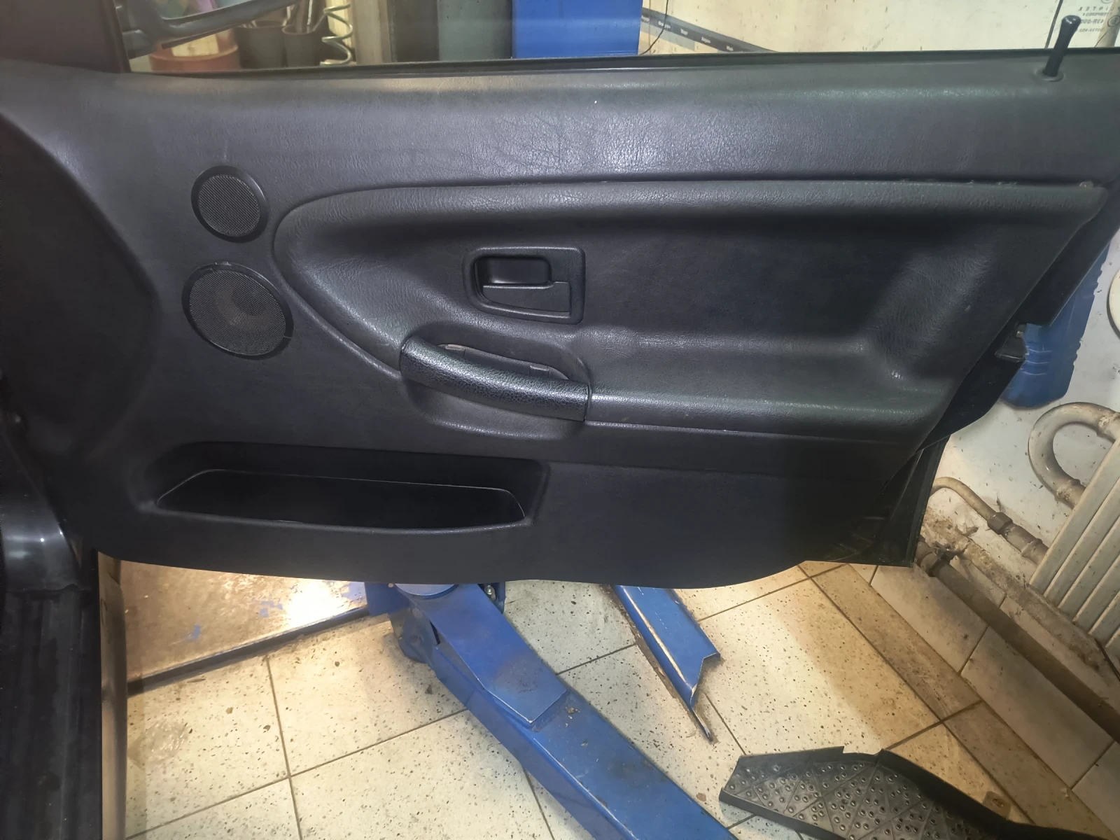 BMW 318 M43 газ, снимка 12 - Автомобили и джипове - 53760176