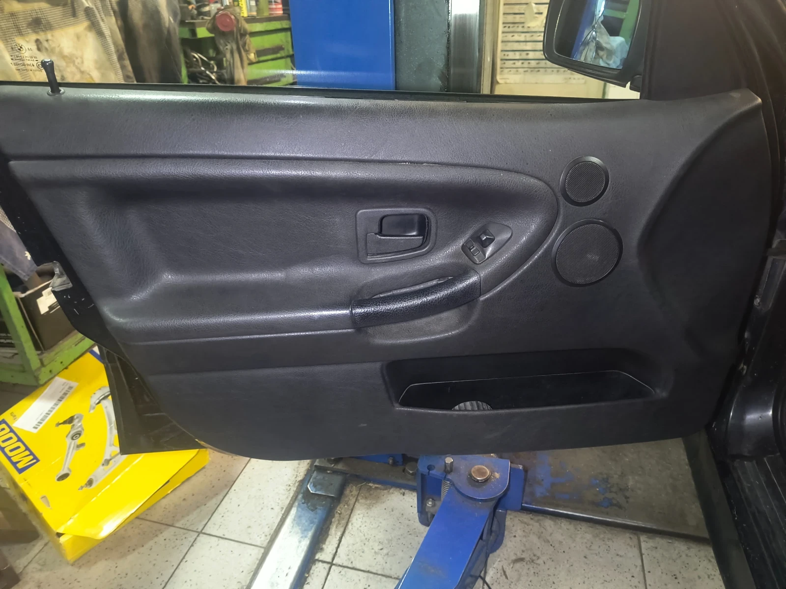 BMW 318 M43 газ, снимка 13 - Автомобили и джипове - 53760176