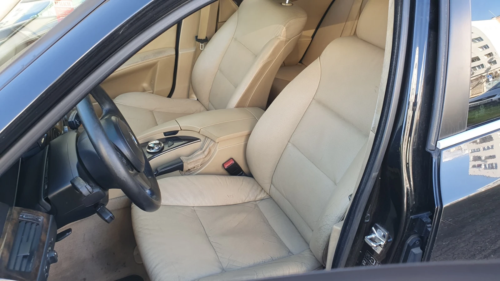 BMW 525 230кс ST2 Автоматик, снимка 10 - Автомобили и джипове - 54246074