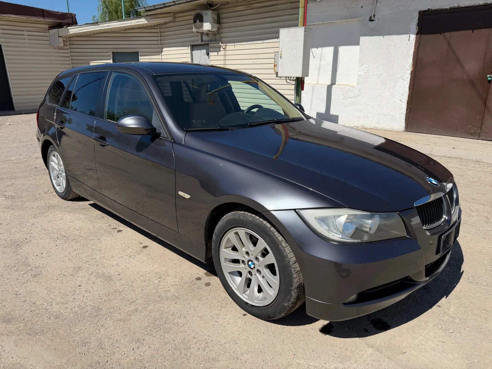 BMW 320, снимка 2 - Автомобили и джипове - 54322876