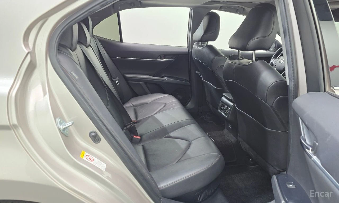 Toyota Camry * HYBRID* XLE* ����* �������* �������* ������*  | Mobile.bg � ����������� 12