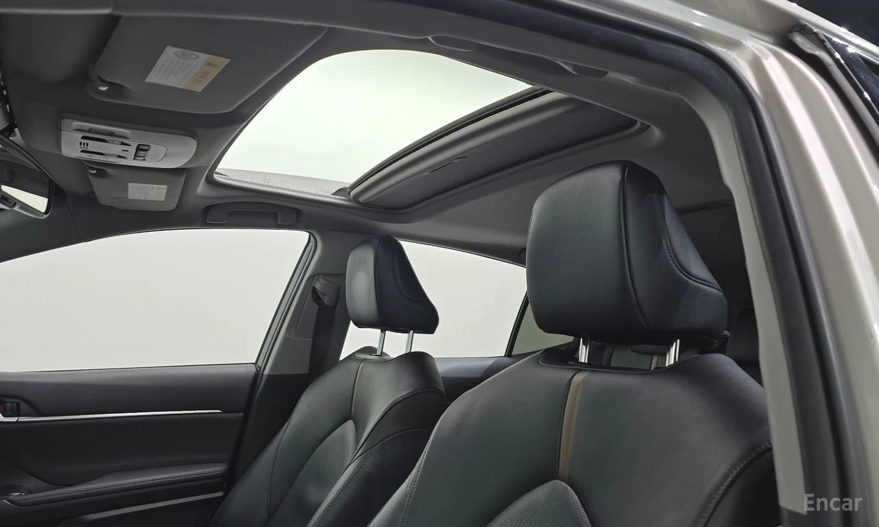 Toyota Camry * HYBRID* XLE* ����* �������* �������* ������*  | Mobile.bg � ����������� 17