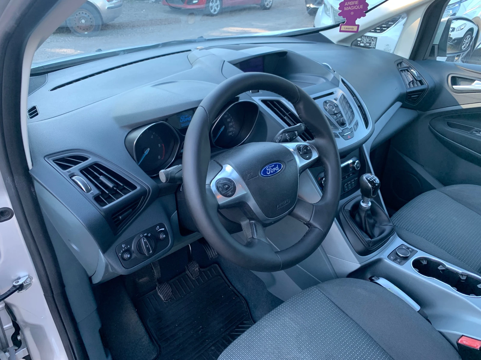 Ford C-max 1.6tdci Titanium, снимка 9 - Автомобили и джипове - 54906843