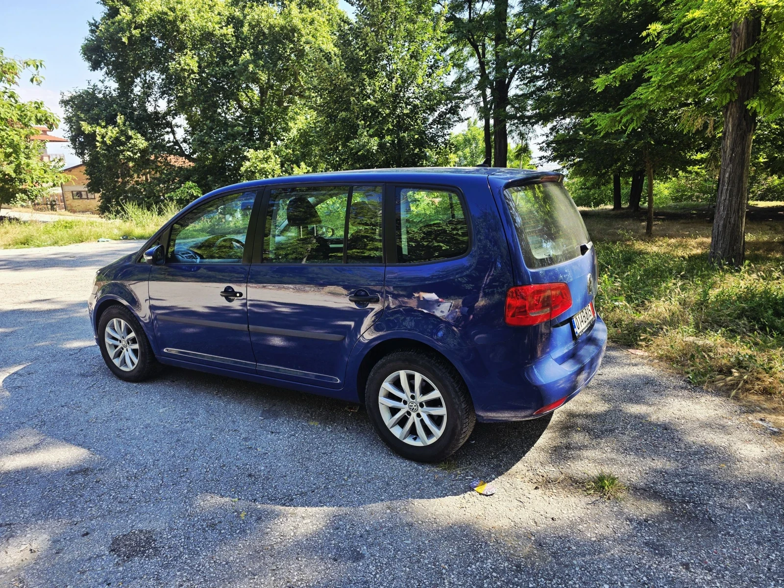 VW Touran, снимка 5 - Автомобили и джипове - 55006090
