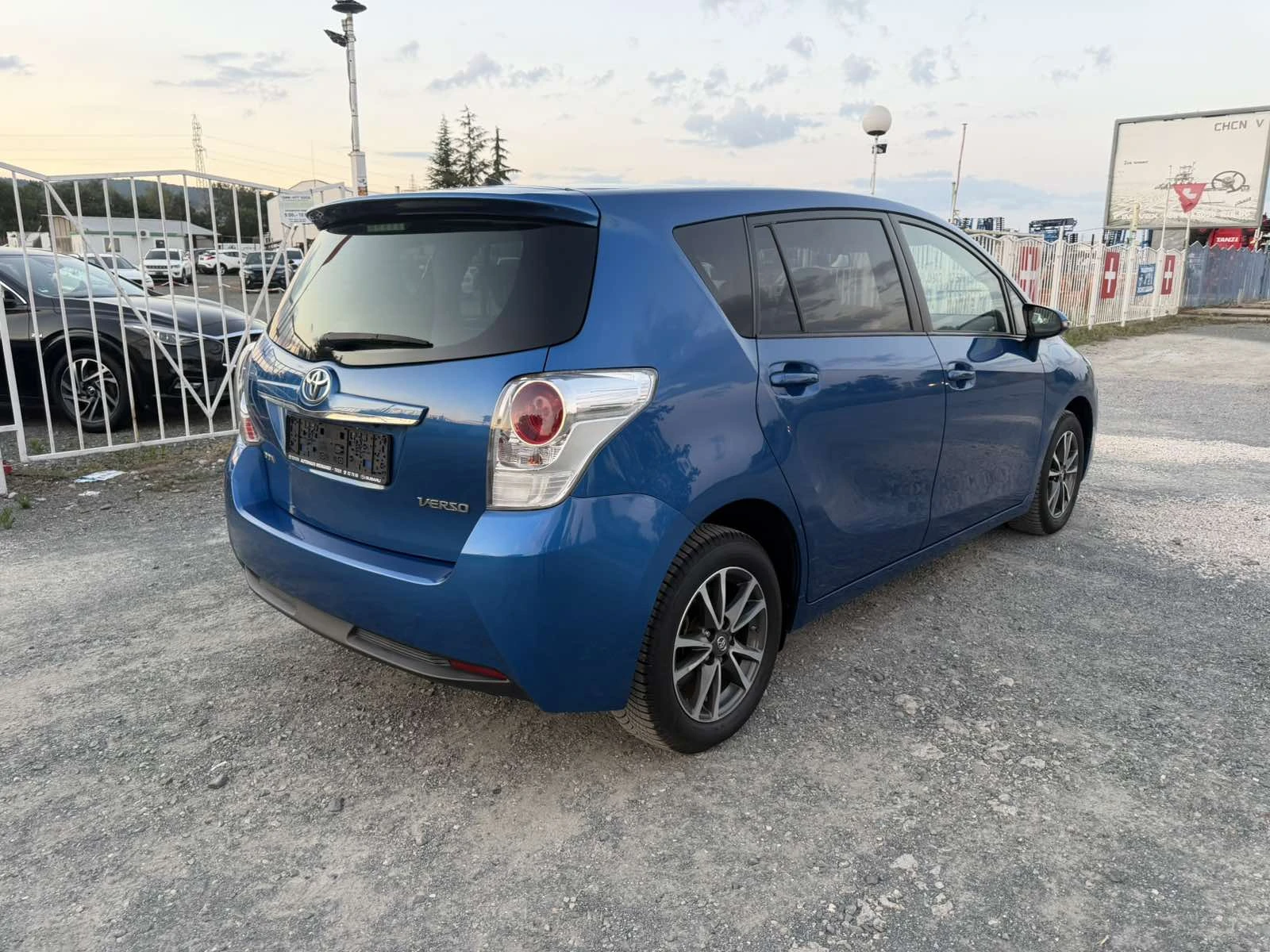 Toyota Verso 1.8-147 КС АВТОМАТИК, НАВИ, , ПАНОРАМА, снимка 5 - Автомобили и джипове - 55053329