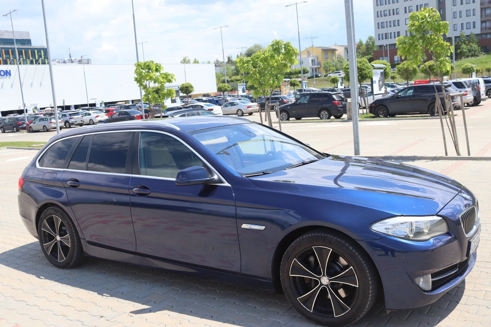 BMW 530 F11, снимка 6 - Автомобили и джипове - 55179091