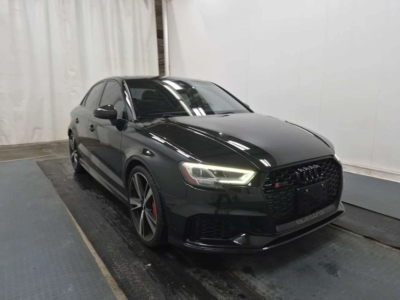 Audi Rs3 * 2.5 TFSI * CARFAX * , снимка 2 - Автомобили и джипове - 55434016