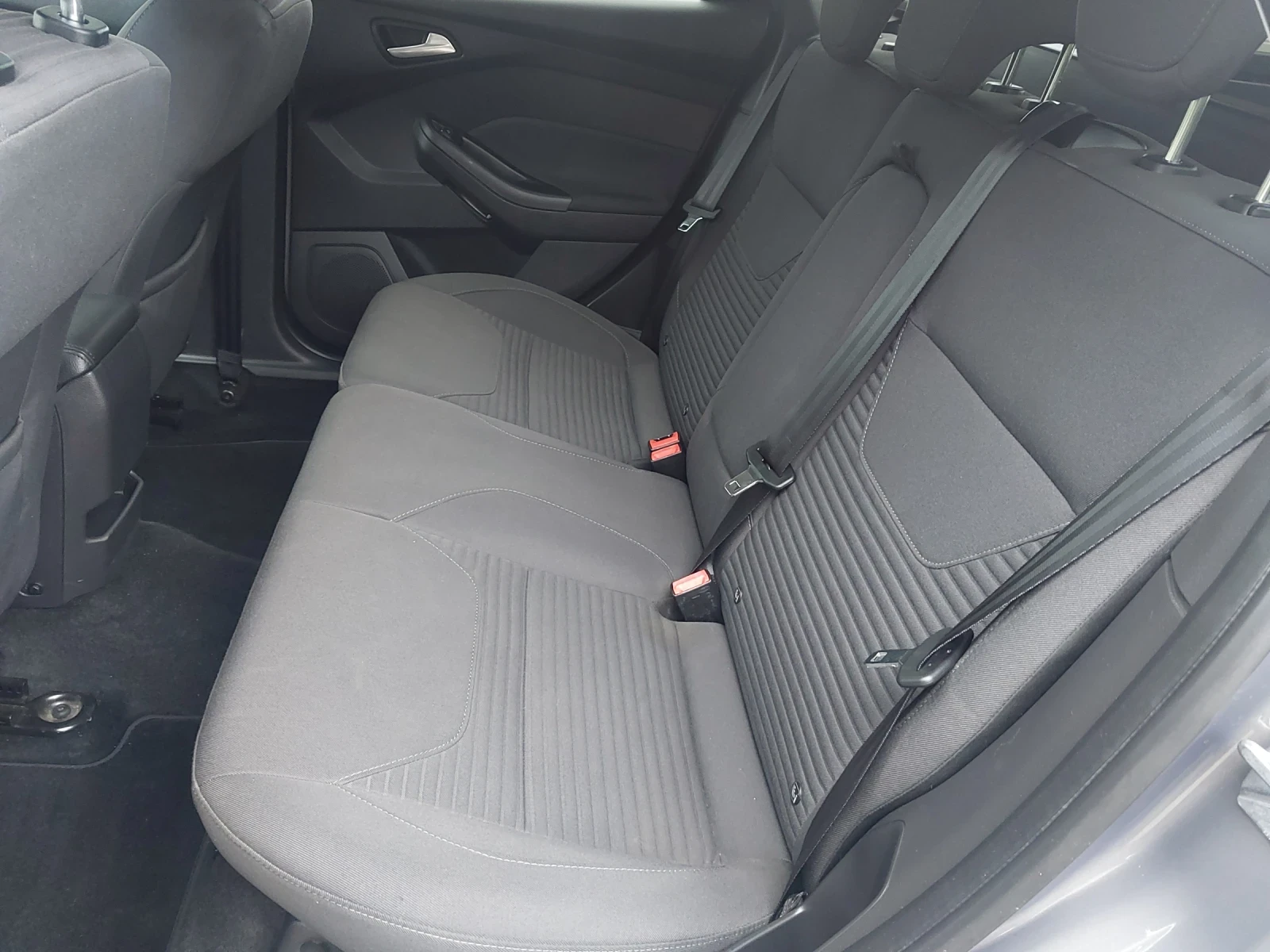Ford Focus, снимка 9 - Автомобили и джипове - 55443723