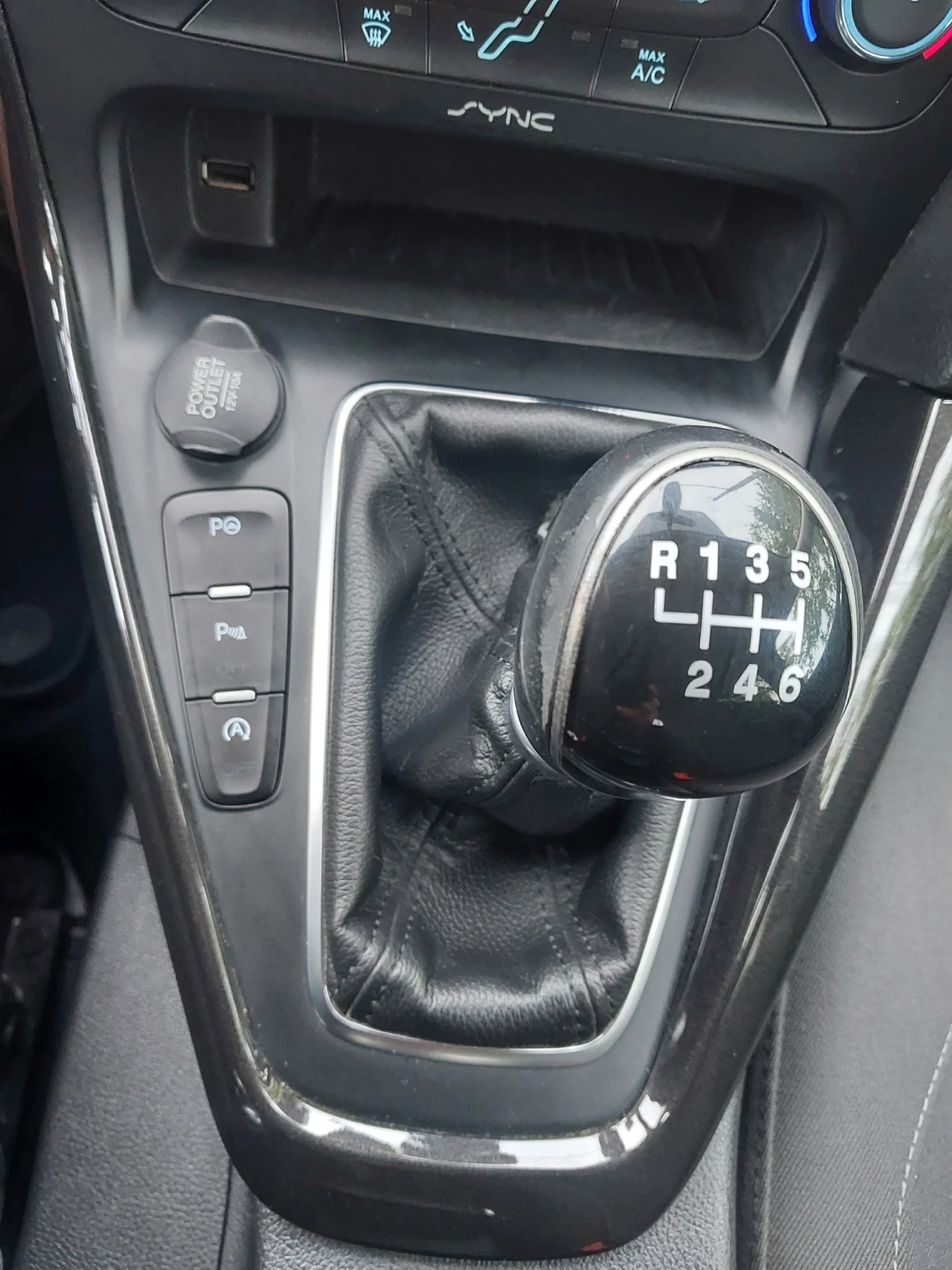 Ford Focus, снимка 7 - Автомобили и джипове - 55443723