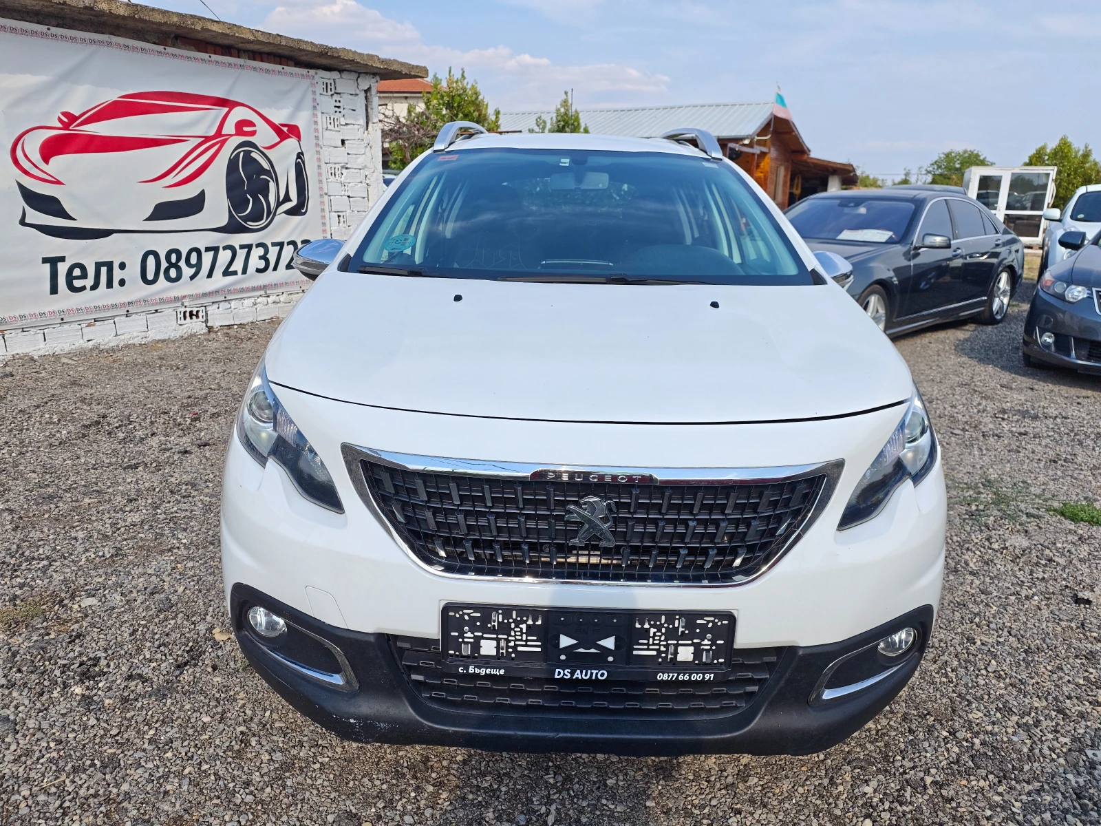 Peugeot 2008 1.6HDI Facelift, снимка 8 - Автомобили и джипове - 56043094