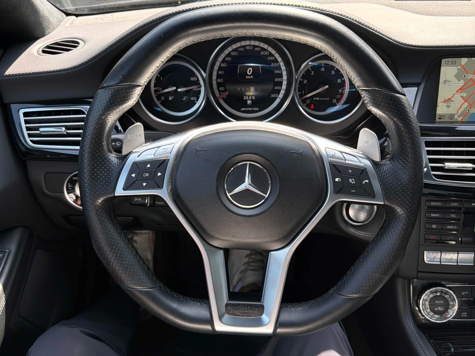 Mercedes-Benz CLS 63 AMG * CARFAX * БЕЗ ПЪРВОНАЧАЛНА ВНОСКА, снимка 12 - Автомобили и джипове - 56056667