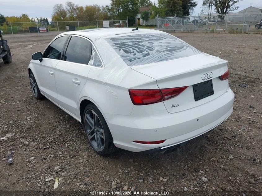 Audi A3 2l Premium, снимка 3 - Автомобили и джипове - 56475742