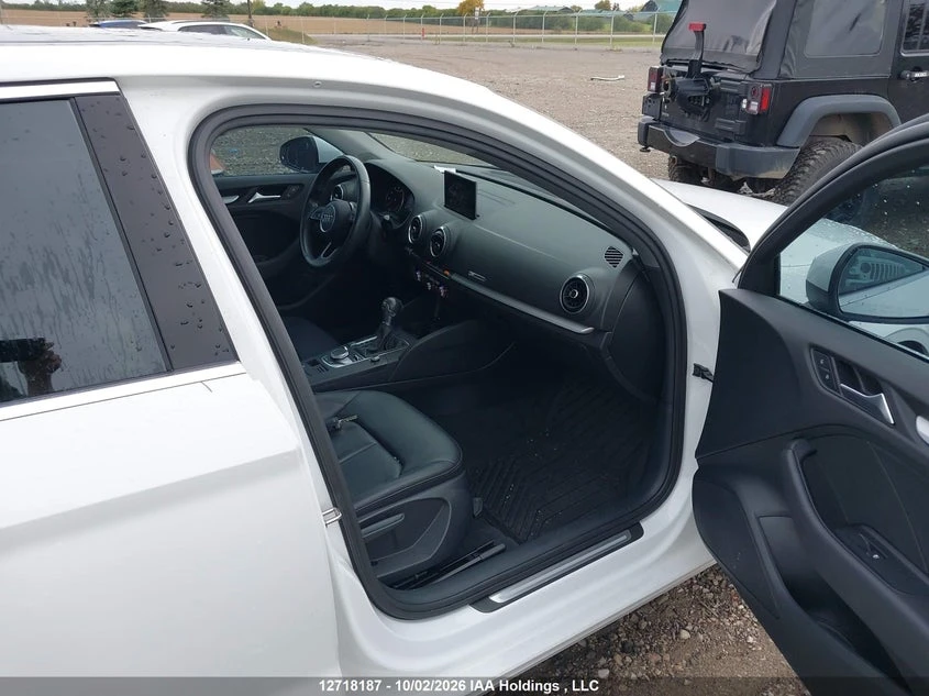 Audi A3 2l Premium, снимка 5 - Автомобили и джипове - 56475742