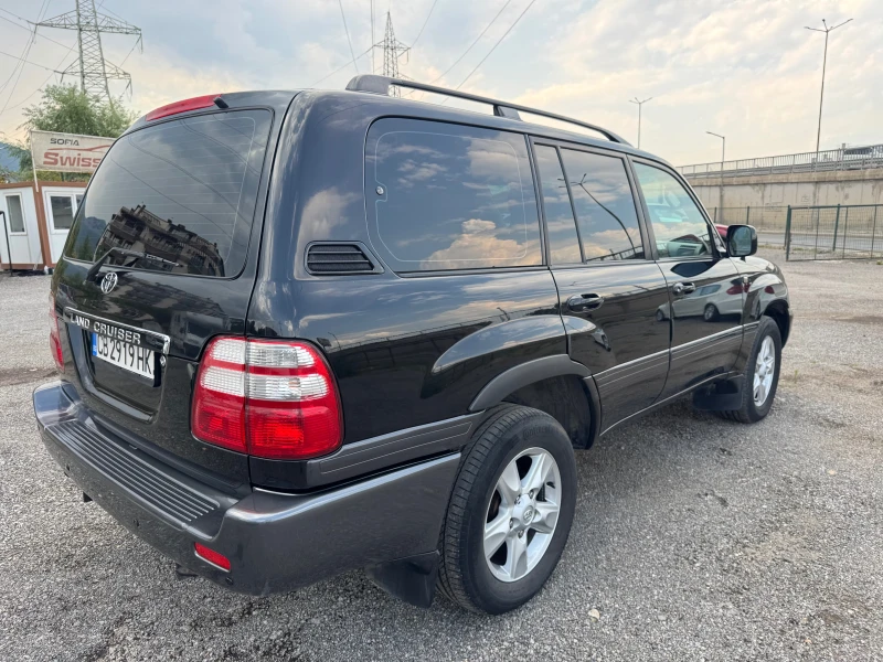 Toyota Land cruiser J100-4.2D-АВТОМАТ-НАВИГАЦИЯ-7местен-TVx2-УНИКАТ!!!, снимка 4 - Автомобили и джипове - 51652901