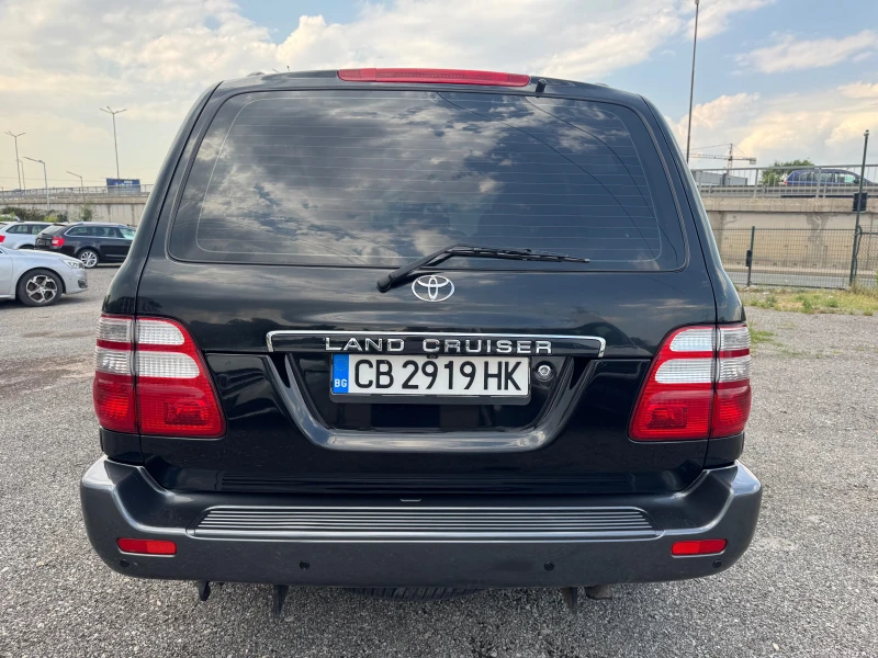 Toyota Land cruiser J100-4.2D-АВТОМАТ-НАВИГАЦИЯ-7местен-TVx2-УНИКАТ!!!, снимка 6 - Автомобили и джипове - 51652901