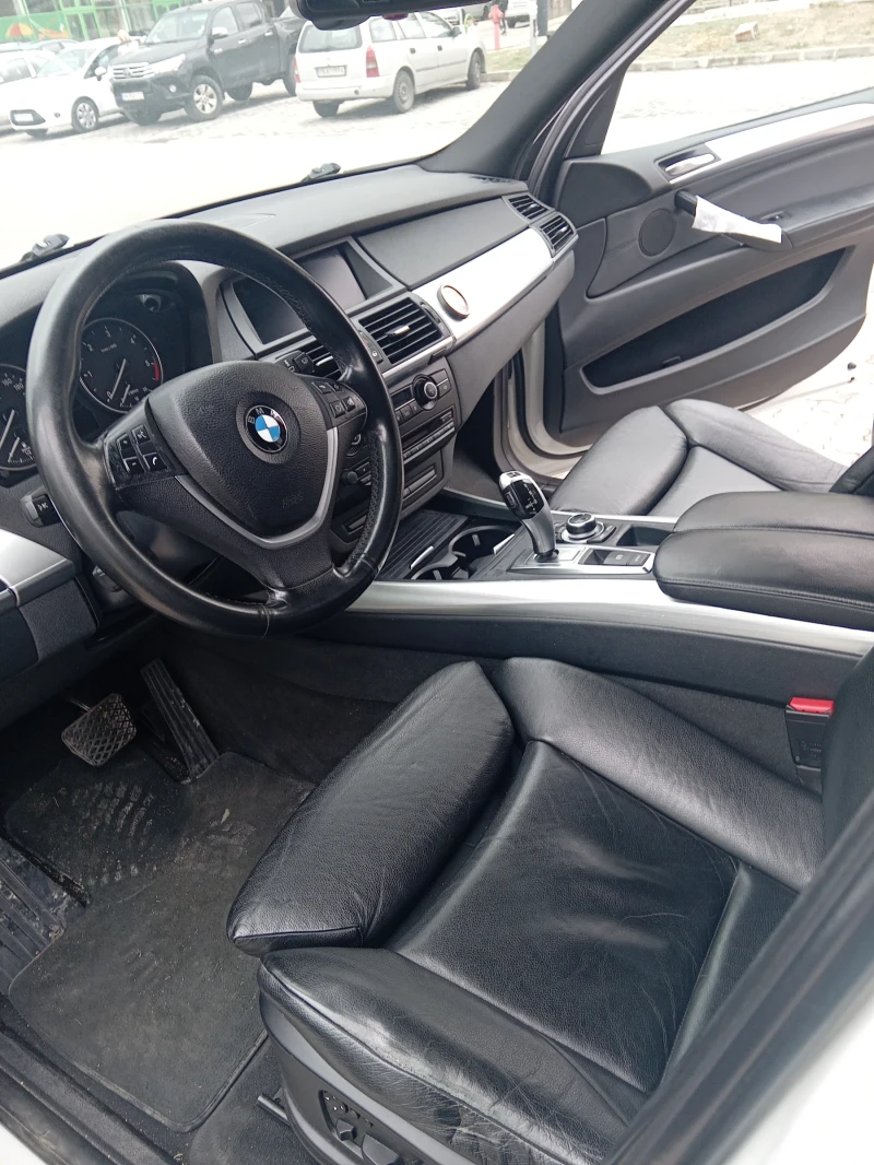 BMW X5 xDRIVE40d  Facelift 360, снимка 11 - Автомобили и джипове - 52087732