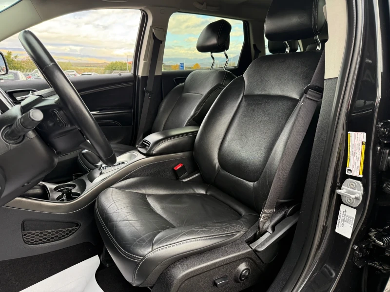 Fiat Freemont 2.4 БЕНЗИН АВТОМАТИК! ПЪЛНА СЕРВИЗНА ИСТОРИЯ!, снимка 9 - Автомобили и джипове - 52202257