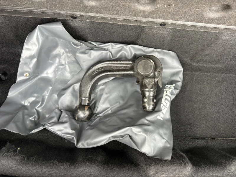 Fiat Freemont 2.4 БЕНЗИН АВТОМАТИК! ПЪЛНА СЕРВИЗНА ИСТОРИЯ!, снимка 14 - Автомобили и джипове - 52202257