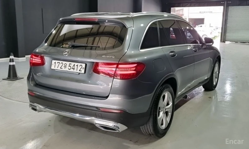 Mercedes-Benz GLC 220, снимка 2 - Автомобили и джипове - 52819487