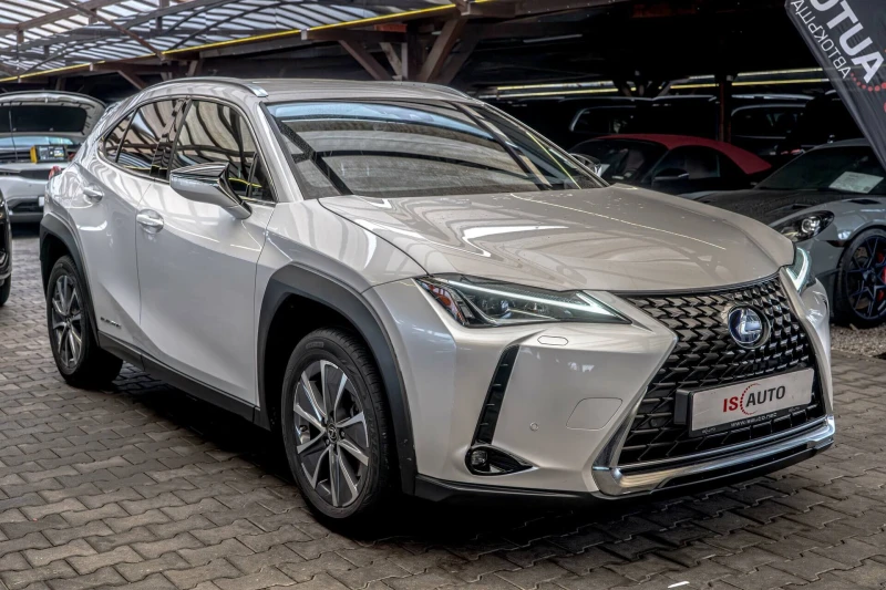 Lexus UX 300e Distronik/Lane Assist/Обдухване/Камера/Подгрев, снимка 2 - Автомобили и джипове - 53065562