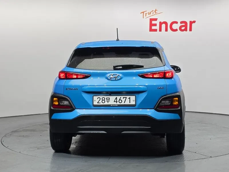 Hyundai Kona 1.6 2Wd Smart, снимка 4 - Автомобили и джипове - 53763775