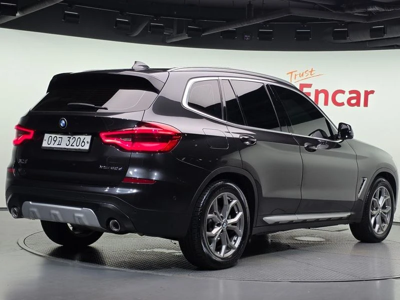 BMW X3 xDrive 20d| 190к.с.| ВКЛ.ТЕХНОТЕСТ И ГРАЖДАНСКА ЗА, снимка 2 - Автомобили и джипове - 55662895
