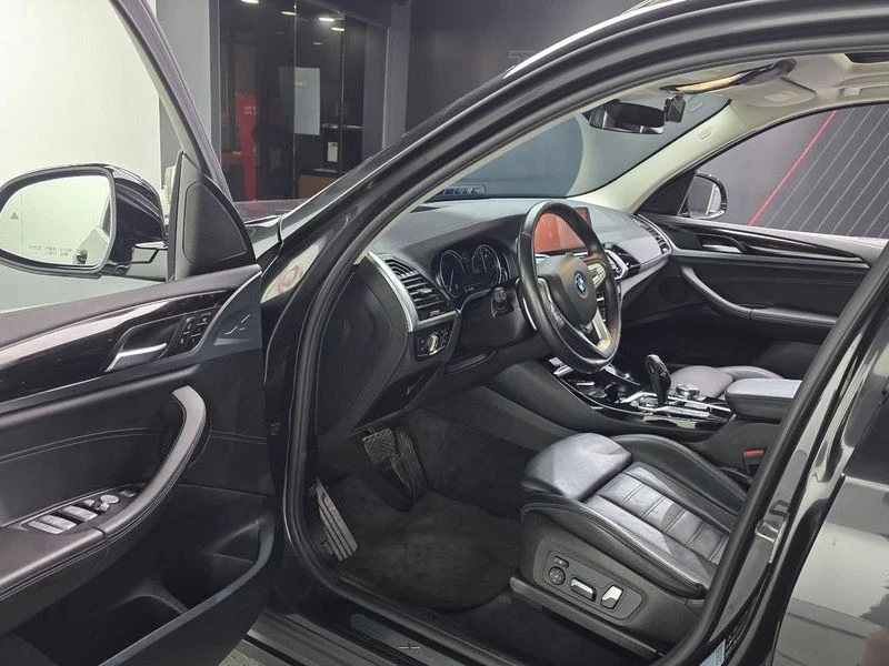 BMW X3 xDrive 20d| 190к.с.| ВКЛ.ТЕХНОТЕСТ И ГРАЖДАНСКА ЗА, снимка 10 - Автомобили и джипове - 55662895