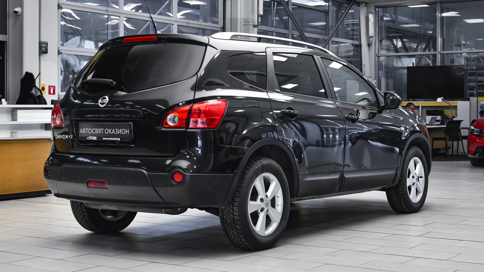 Nissan Qashqai + 2 2.0i 4x4 LPG - изображение 6