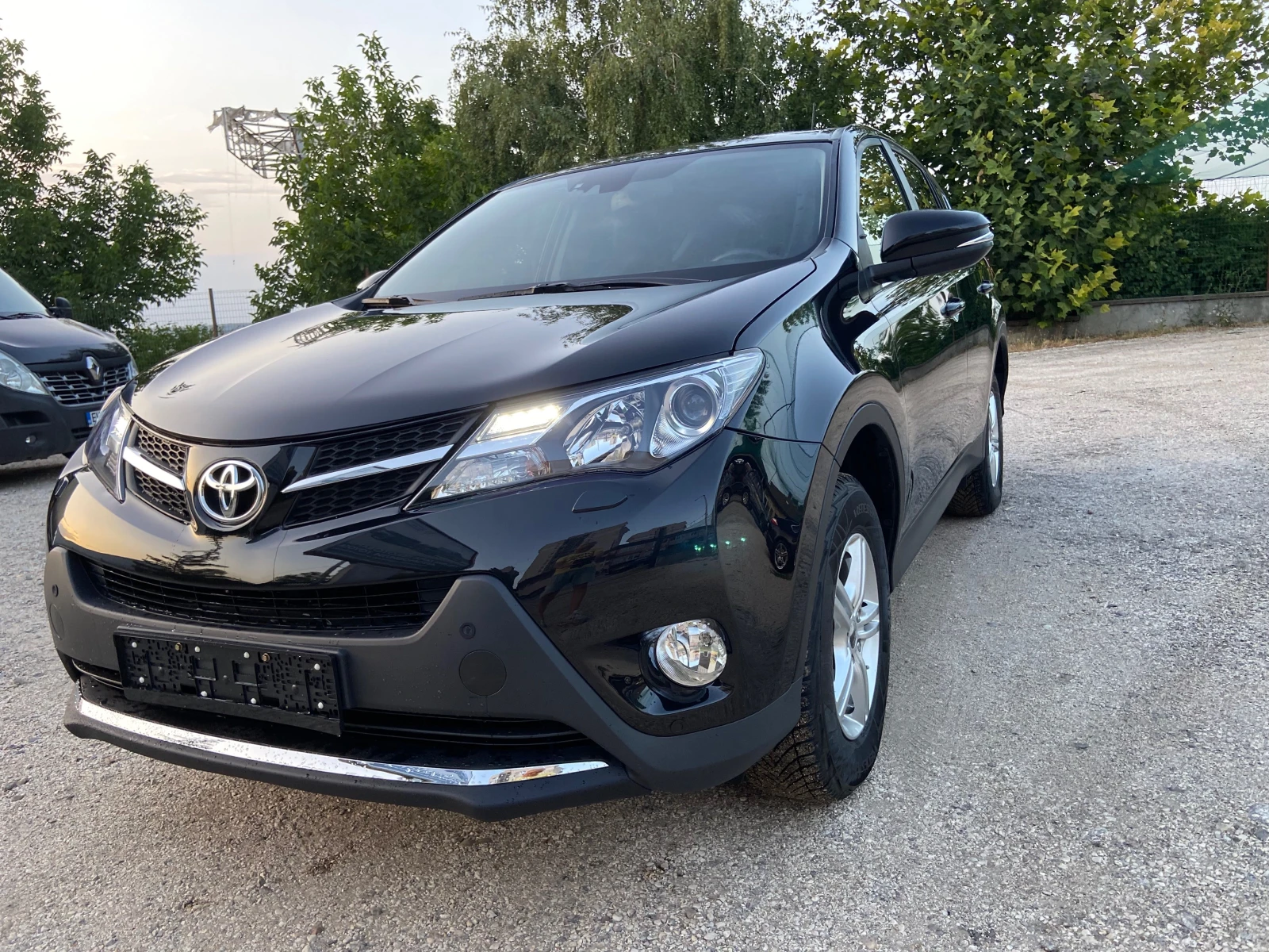 Toyota Rav4 2.0I  4X4 NAVI  Keyless  | Mobile.bg   1