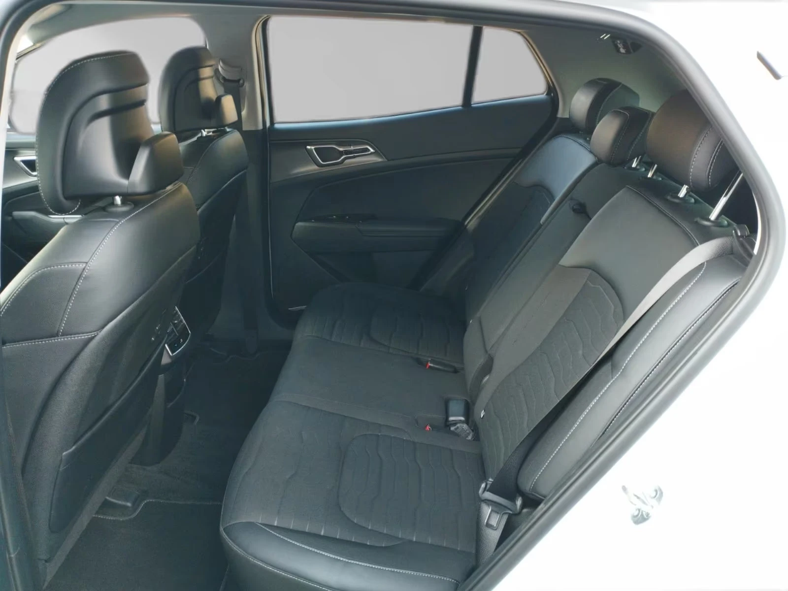 Kia Sportage 1.6PHEV/265HP/AWD/CAM/NAVI/LED/DIGI/CPLAY/487g | Mobile.bg   14