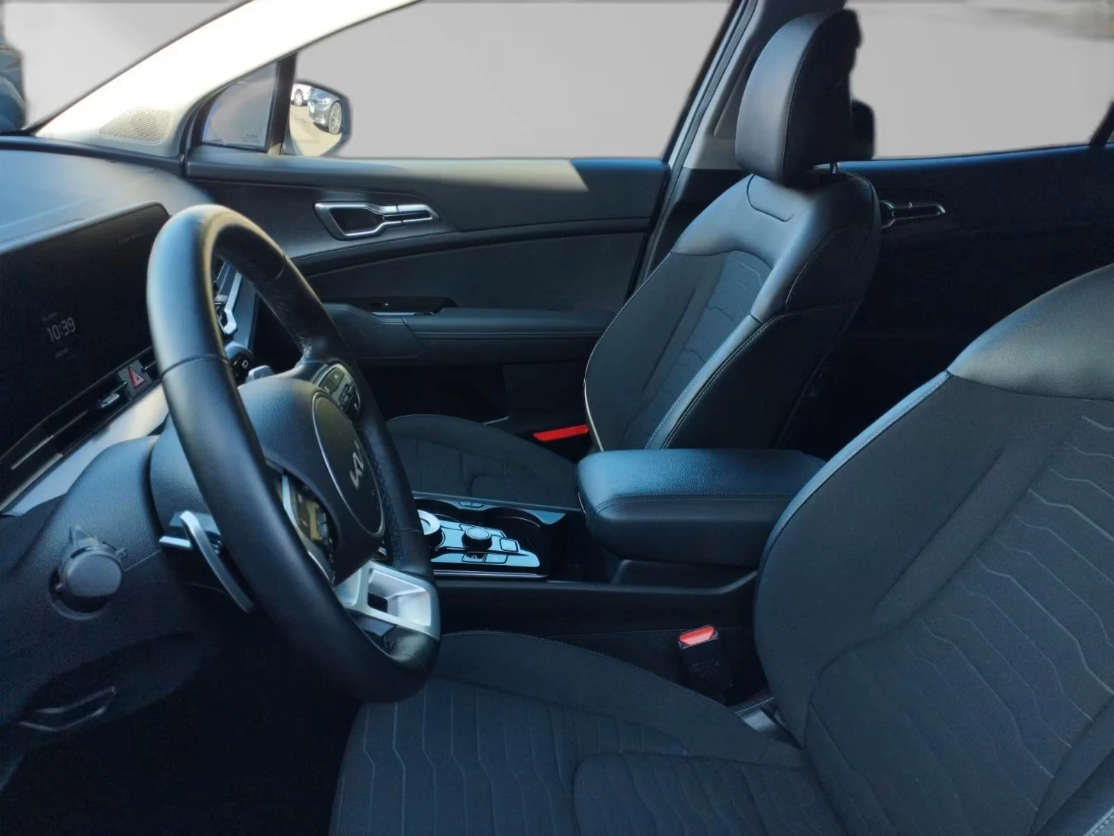 Kia Sportage 1.6PHEV/265HP/AWD/CAM/NAVI/LED/DIGI/CPLAY/487g - изображение 8