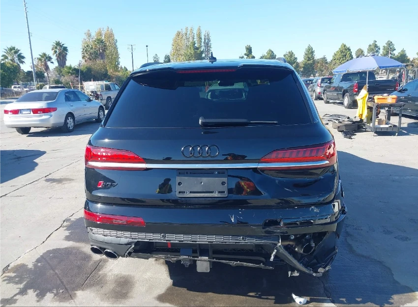 Audi SQ7 DIGITAL* HEAD-UP* ОБДУХВАНЕ* ПОДГРЕВ* 360 - изображение 5