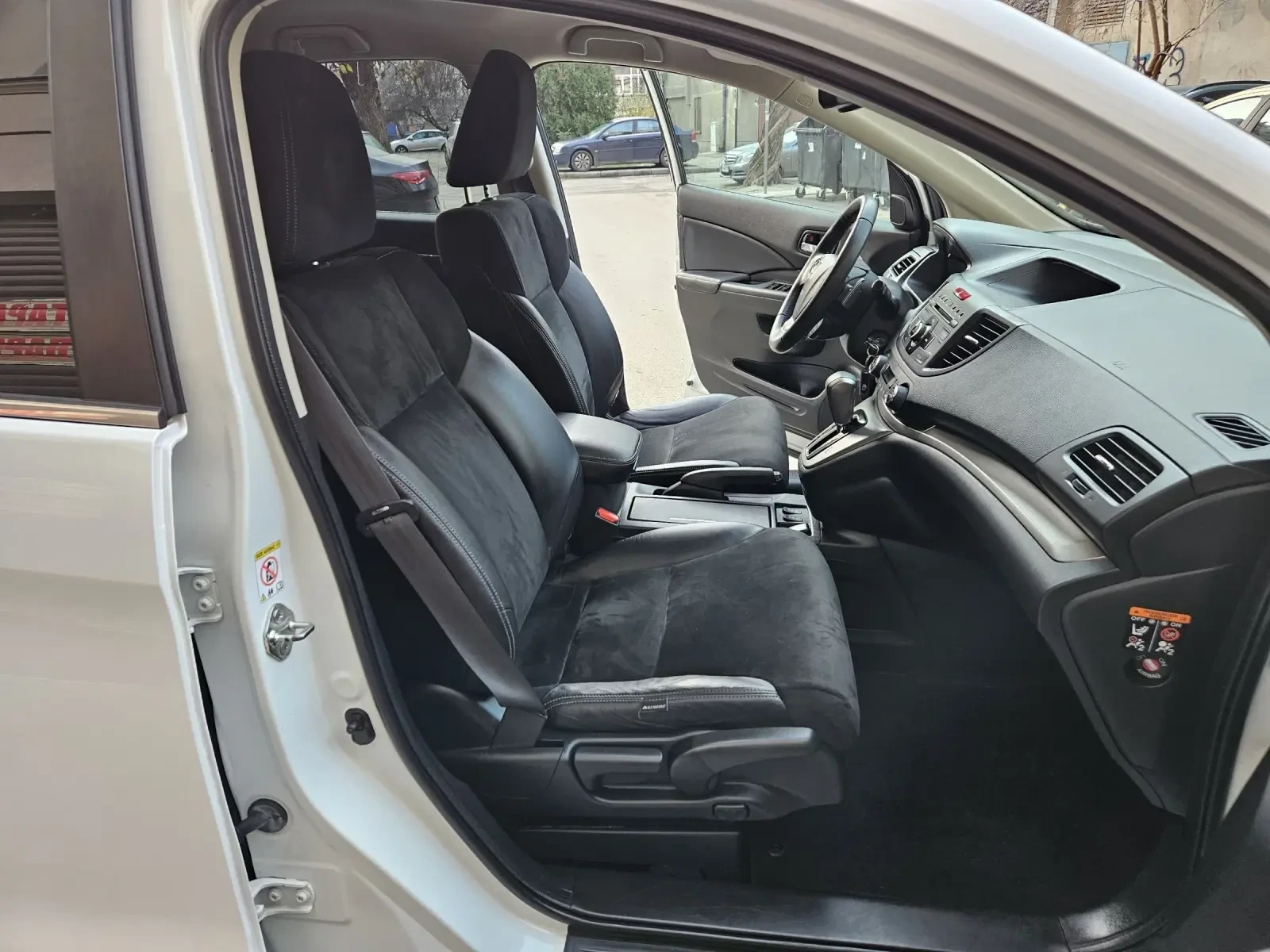 Honda Cr-v 2.0 i 155PS 4x4 8 ГУМИ С ДЖАНТИ WHITE PEARL, снимка 15 - Автомобили и джипове - 53768964