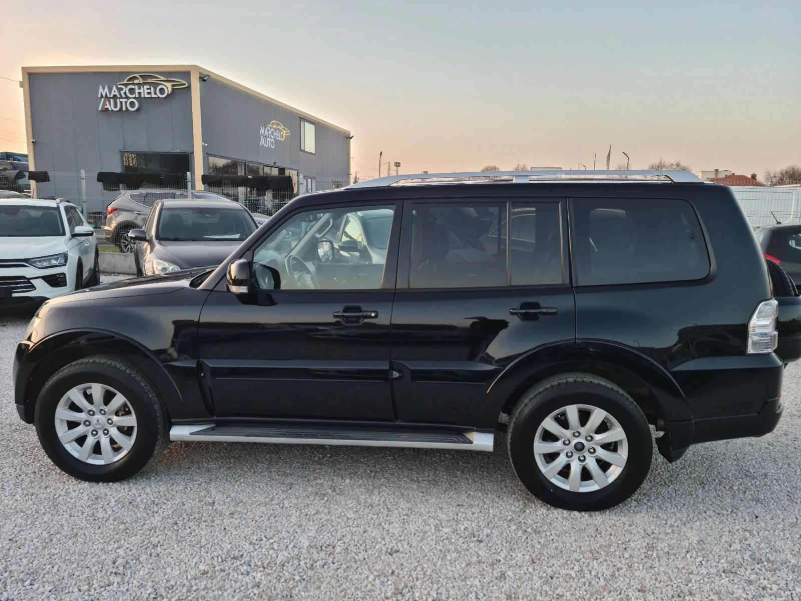 Mitsubishi Pajero 3.2, снимка 8 - Автомобили и джипове - 53894756