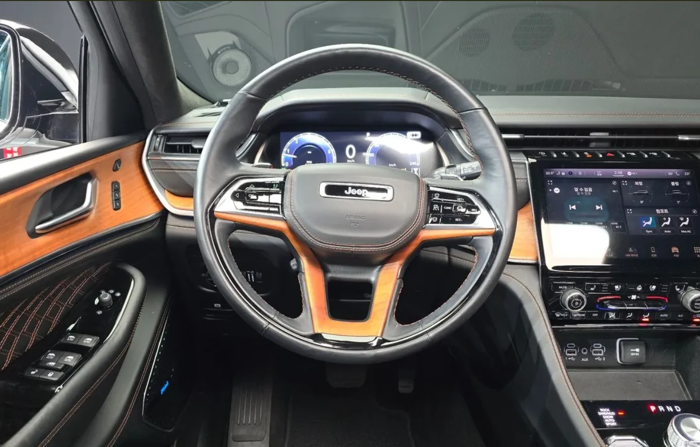 Jeep Grand cherokee SUMMIT | RESERVE | MASSAGE | FULL, снимка 9 - Автомобили и джипове - 54398312
