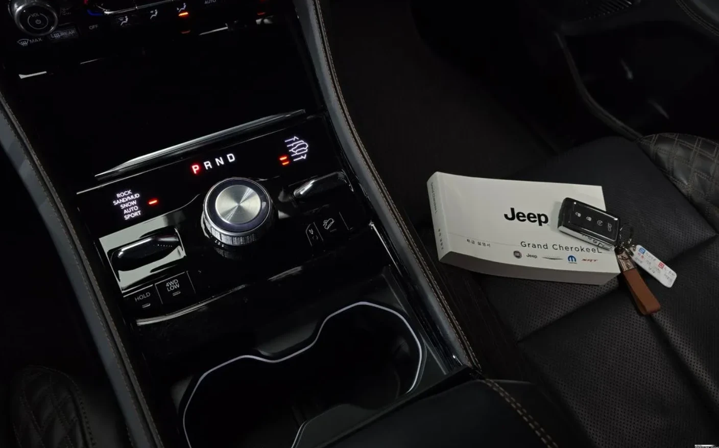 Jeep Grand cherokee SUMMIT | RESERVE | MASSAGE | FULL, снимка 13 - Автомобили и джипове - 54398312