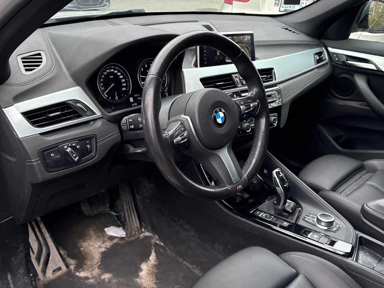 BMW X1 * xDrive28i * PANORAMA* ПОДГРЕВИ* ВИДЕО, снимка 5 - Автомобили и джипове - 54573026