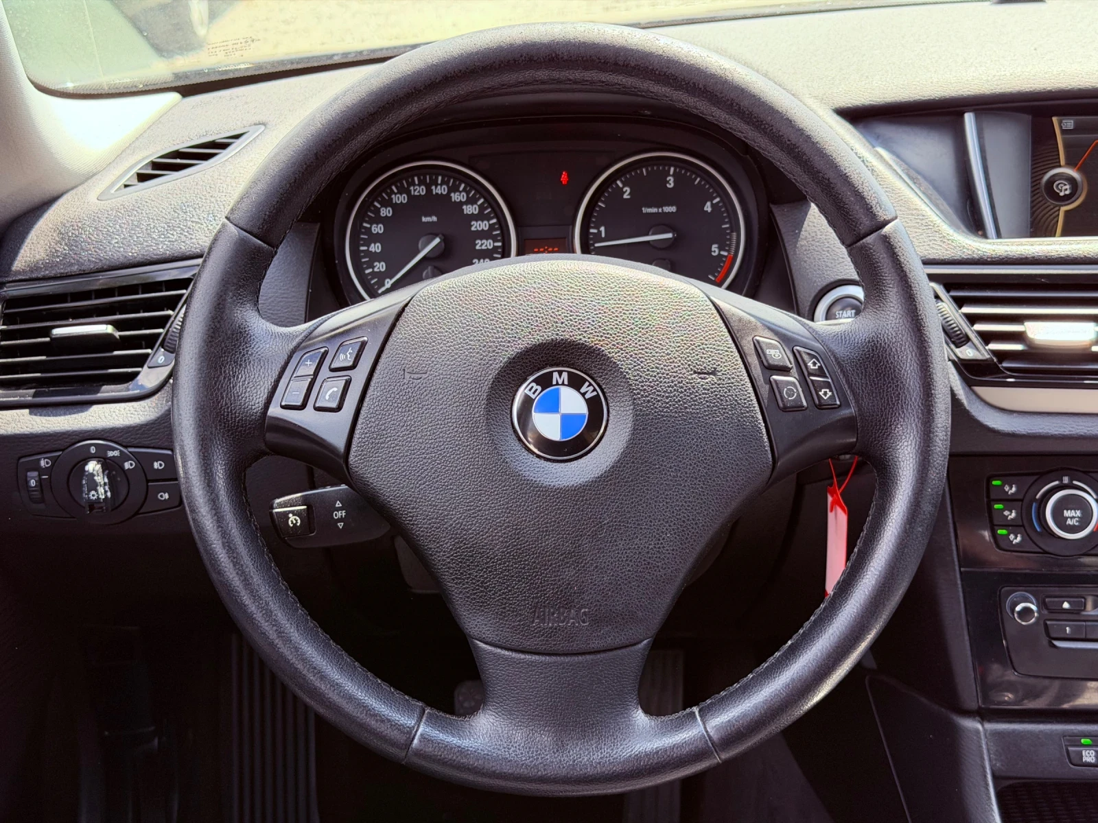 BMW X1 18D XDRIVE 143kc АВТОМАТИК, снимка 12 - Автомобили и джипове - 54639056