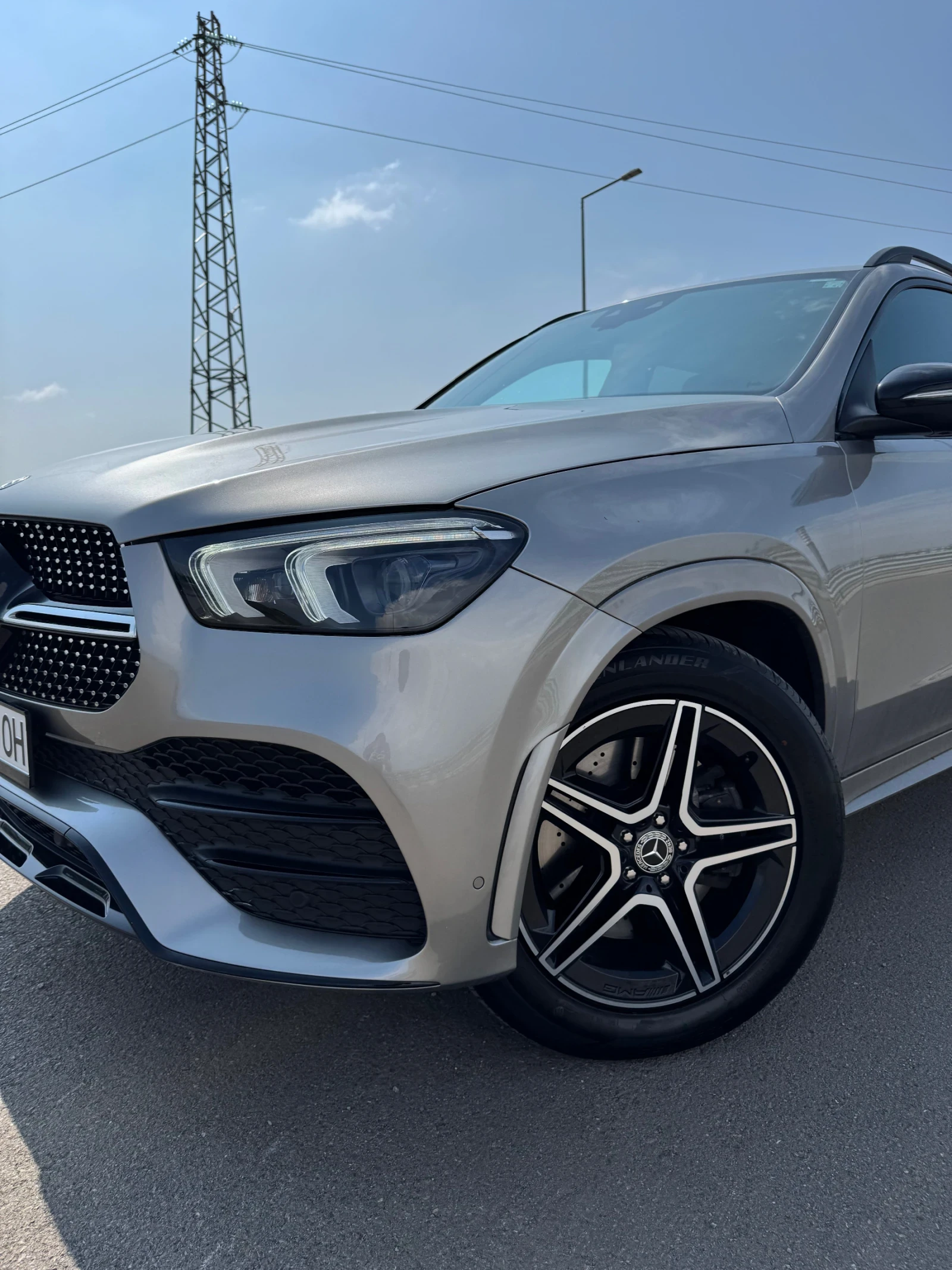 Mercedes-Benz GLE 400 400d SUV/4matic/AMG/multibeam, снимка 3 - Автомобили и джипове - 55354232