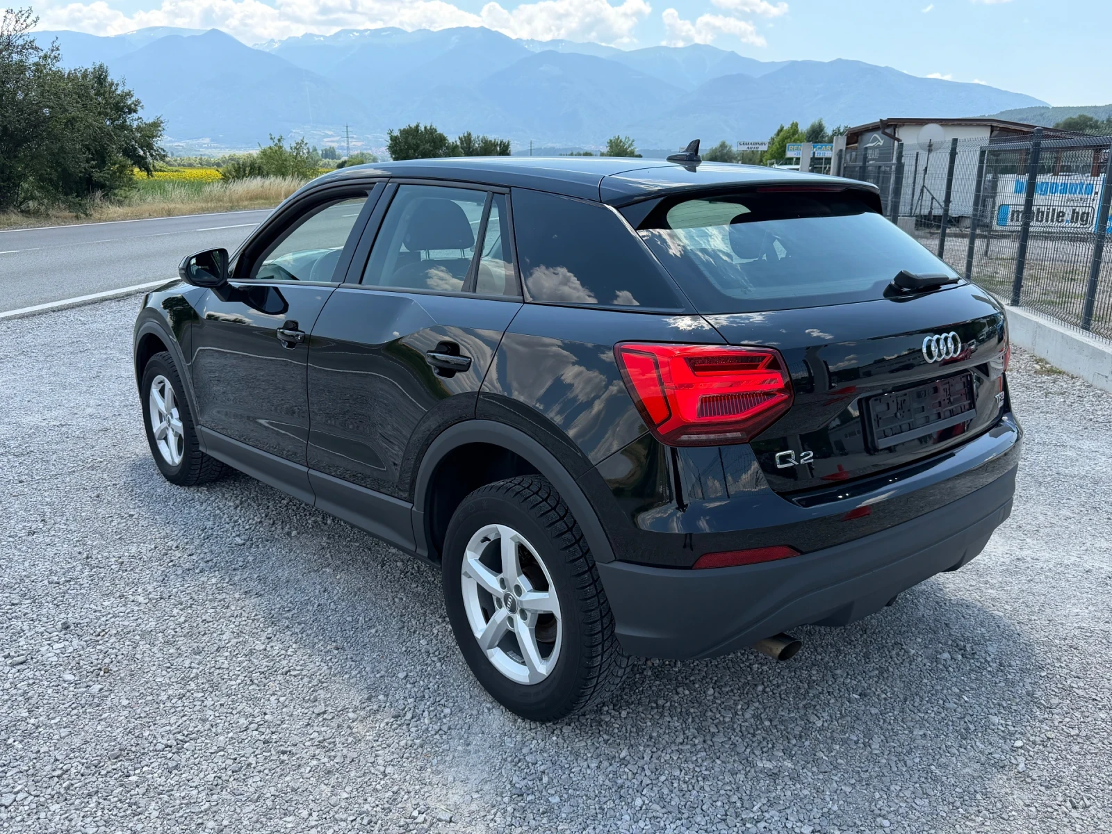 Audi Q2 1.0TFSI NAVI LED SERVICE BOOK EURO 6 TUV, снимка 8 - Автомобили и джипове - 55225125