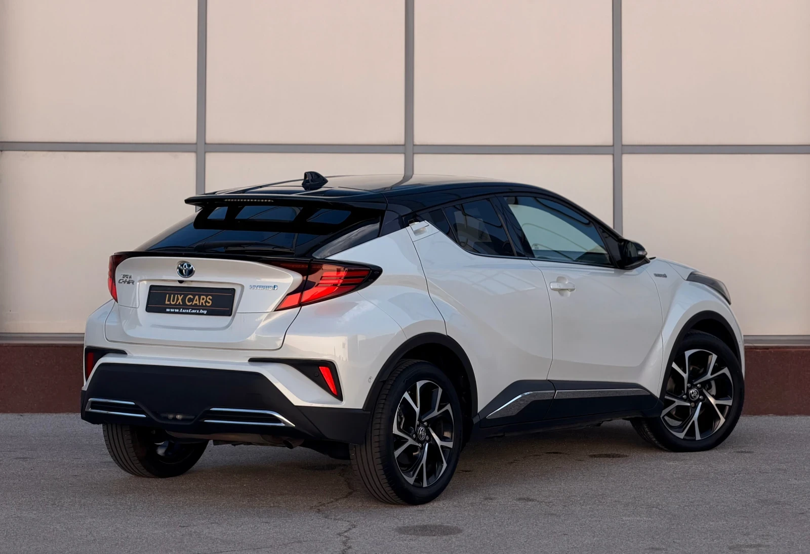 Toyota C-HR -Facelift-2.0 Hybrid-Keyless-Full-Navi-Led-JBL-, снимка 2 - Автомобили и джипове - 55711703