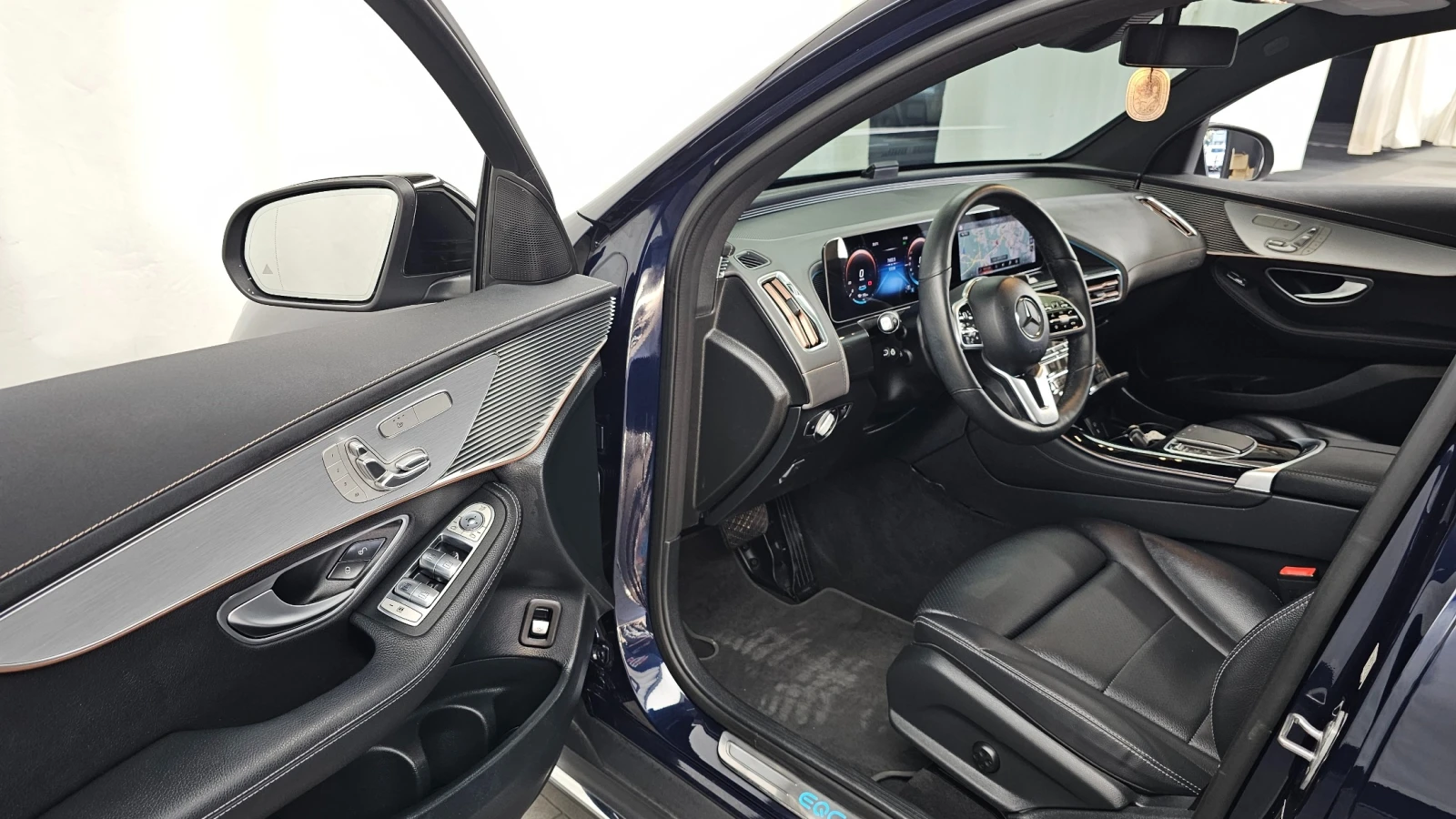 Mercedes-Benz EQC ������ ���� �� ����� | Mobile.bg � ����������� 6