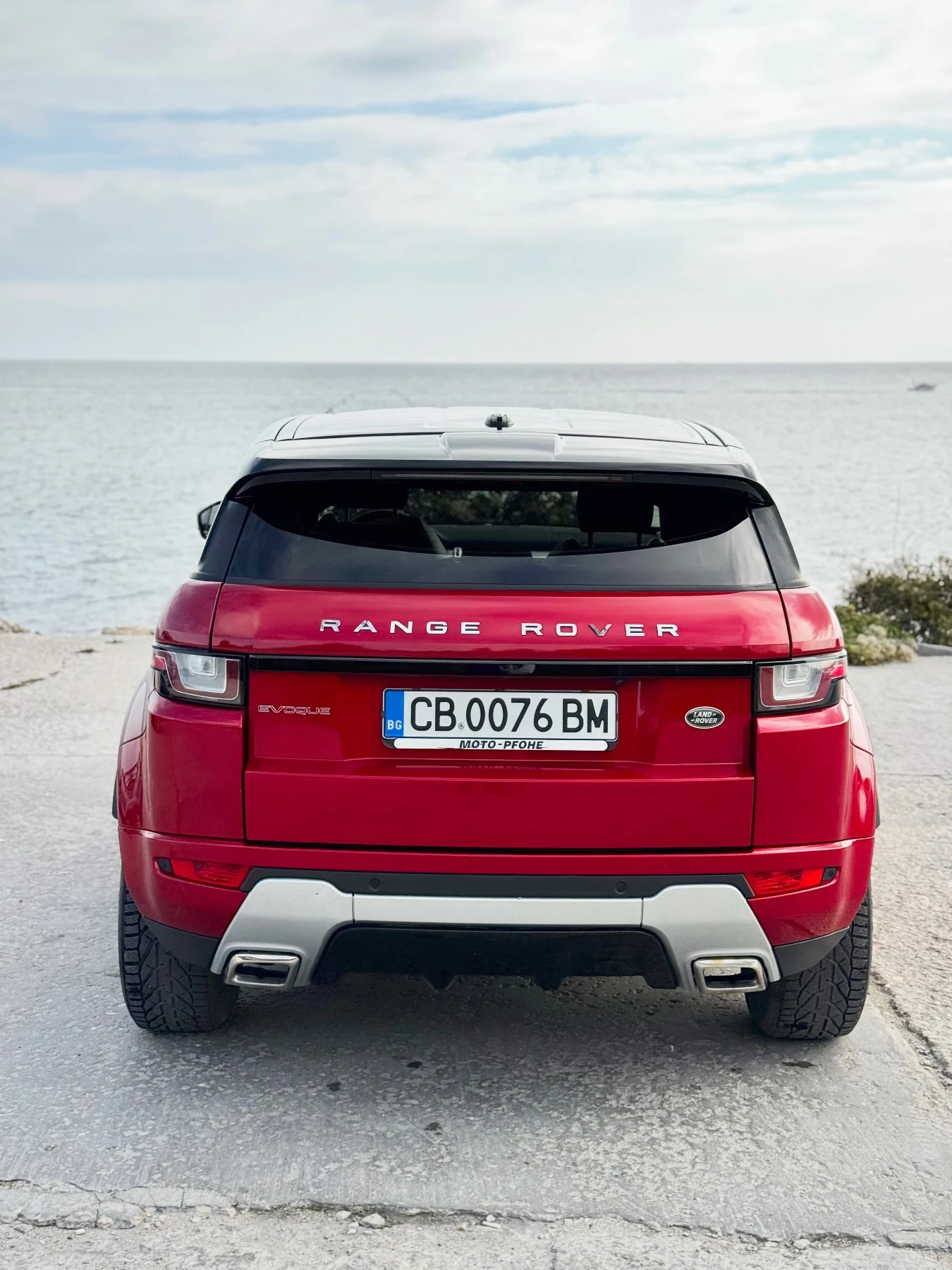 Land Rover Range Rover Evoque 2.0TD4, снимка 5 - Автомобили и джипове - 56746895