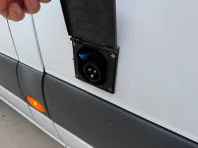 Mercedes-Benz Sprinter 319 MAXI!ХЛАДИЛЕН -28град.!FULL!LED!EURO6!, снимка 4