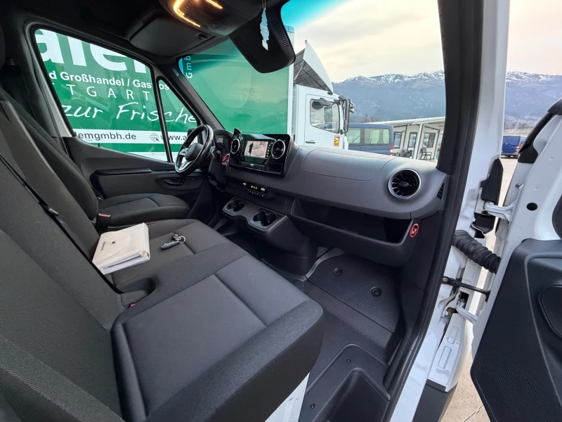 Mercedes-Benz Sprinter 319 MAXI!ХЛАДИЛЕН -28град.!FULL!LED!EURO6!, снимка 11 - Бусове и автобуси - 53265696
