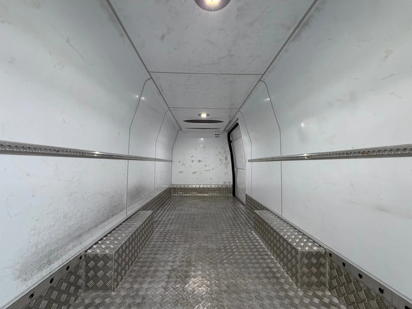 Mercedes-Benz Sprinter 319 MAXI!ХЛАДИЛЕН -28град.!FULL!LED!EURO6! - изображение 9